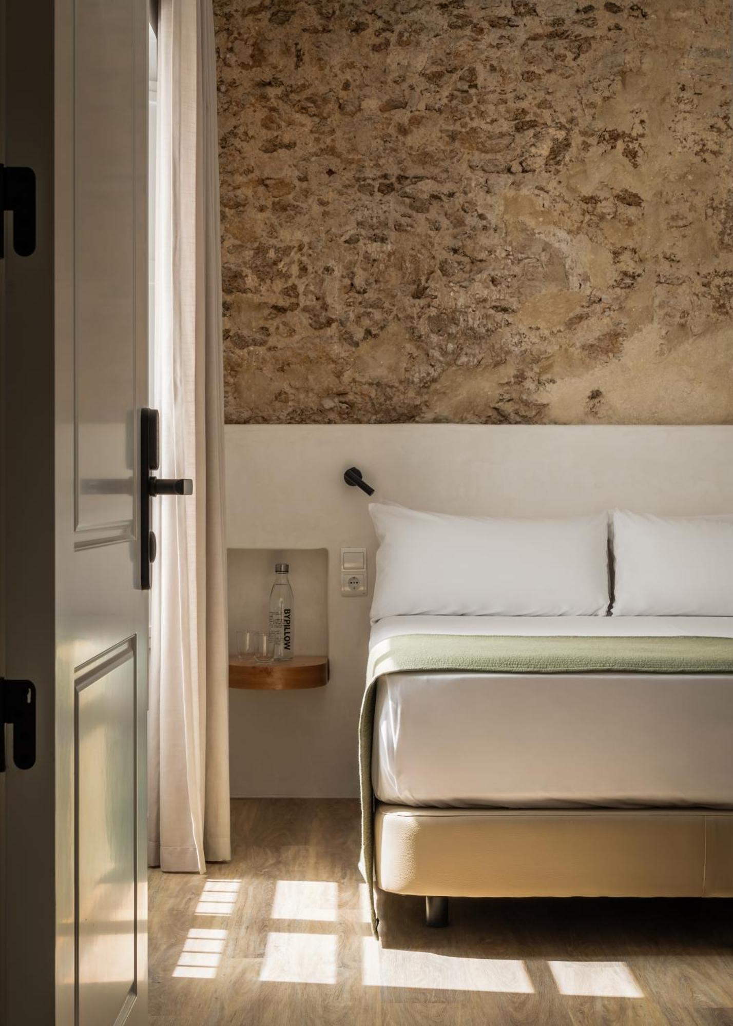 Pensión Bypillow Casa Gades