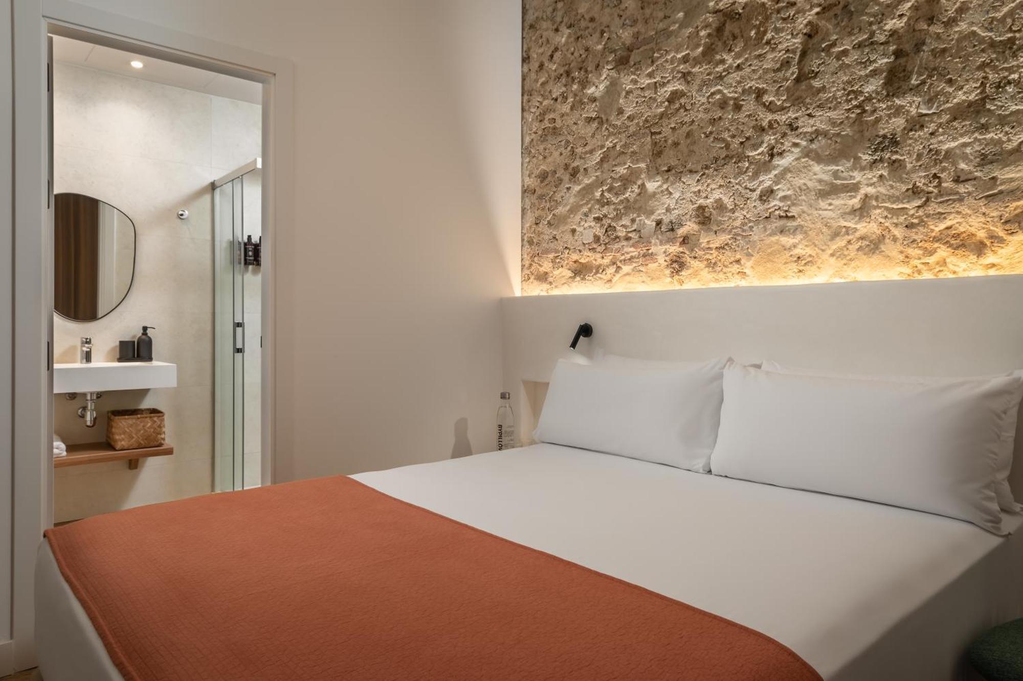 Bypillow Casa Gades Pensión Cádiz
